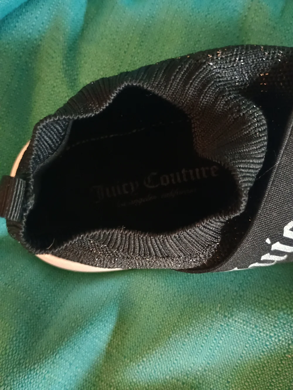 JUICY COUTURE Black And Silver Sparkly Sneakers Size 7 - Picture 4 of 5